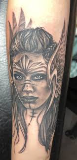 The Bee's Nest Tattoo & Art Studio