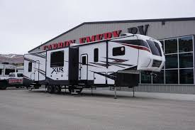 Our toy haulers are ton, ton and 1 ton towable with additional height and width to make extra room for your toys. 2021 Forest River Xlr Nitro 35dk5 Xlr035 Carbon Emery Rv