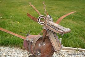Metall Drache Aus Schrott Metal Dragon Made Of Scrap Skulpturen Metall Metall Bilder