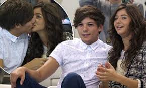 Why did eleanor calder not go with one direction? One Direction S Louis Tomlinson Gives Girlfriend Eleanor Calder A Sneaky Kiss As They Cheer On Tom Daley At The Olympics Daily Mail Online