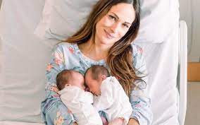 A atriz, que participou, recentemente. Helena Costa Atriz Pesa As Gemeas Dentro Da Bimby Vip Pt