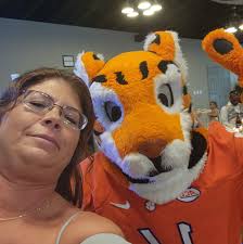 Where to buy a heavy duty flagpole and get mulch laying services in  Anderson SC?