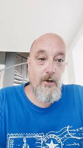 Aaron-Carl 'Uncloseted' Album review.....6/10.