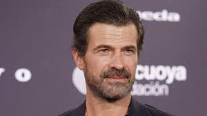 Rodolfo Sancho da a su hijo Daniel un curioso regalo en Tailandia