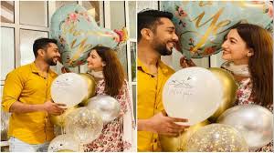 For the ceremony, gauahar opted for a stylish golden outfit. Gauahar Gets Engaged To Zaid Darbar The Daily Guardian