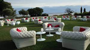 Découvrez nos salons de jardin en résine tressée ou en aluminium pour recevoir et vous prélasser sous le soleil. Location De Mobilier De Reception Evenement Next Nouvel Exterieur