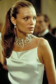 Anna Knudsen's Instagram, Twitter & Facebook