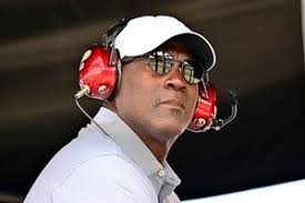 Almirola top Ford finisher at Martinsville with a fourth place