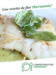 Filet De Poisson A La Sauce Basilic Recette En 2020 Filet De Poisson Recette Sauce Basilic
