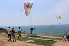 Parapente Montañita Ecuador - Turismo de aventura, vuelos de parapente en  Playa Bruja - Libertador Bolivar a 10 minutos antes de Montañita.  #VuelosParapenteMontañitaEcuador #TurismoAventura | Facebook