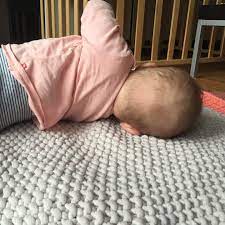 5 Monate Baby Bewegung Beikost Und Co Https Familieberlin De