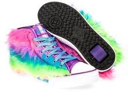 Black And Hot Pink Heelys Fluffy Heelys Google Search Roller Shoes Shoes Sneakers