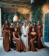 25 Perfete Fall Bridesmaid Dresses That Will Drop Jaws Perfete Fall Bridesmaid Dresses Brown Bridesmaid Dresses Wedding Bridesmaid Dresses