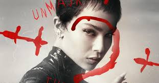 The Batman's Zoe Kravitz Teases Catwoman Return: "There's a Lot More To  Explore"