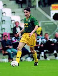 Fortuna sittard stadion 12.500 места. Futbolismo On Twitter Fijne Verjaardag To Mark Peter Gertruda Andreas Vanbommel Who Played As Midfielder In 4 Different Nations The Netherlands Spain Germany And Italy During His Stay In Germany For