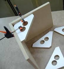 Equerres D Assemblage 90 Maison Homemade 90 Assembly Brackets Menuiserie Outillage Bois Bricolages En Bois