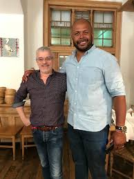 Ce inaltime are andrei cosmin, dar mickey hash? Cele Mai Inalte Vedete Din Romania Ce InÄƒlÈ›ime Au Cabral È™i Smiley Libertatea