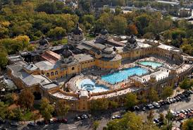 Aşezate în parcul secular al castelului almássy, despre băile termale din gyula se spune că ar fi printre cele mai frumoase din ungaria. Unde Sa Te Relaxezi La Baile Termale Din Ungaria Razvan Pascu