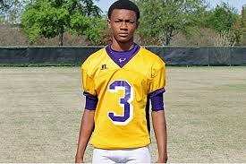 Devonta smith (born november 14, 1998) is an american football wide receiver for the alabama crimson tide. 4 Star Wr Devonta Smith Tweets Decision To Decommit From Georgia Bleacher Report Latest News Videos And Highlights
