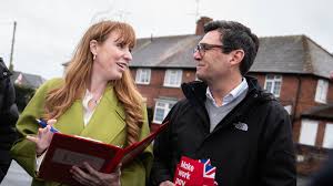 Angela Rayner calls for Andy Burnham's return and warns Starmer needs to  'set out change' | ITV News Granada