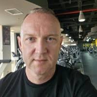 400+ profiluri „Adrian Adrian”