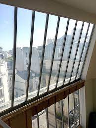 Elle est créée sur mesure dans notre atelier à velaux afin de donner un style atelier ou vieille usine suivant vos dimensions. Verriere Atelier D Artiste Miroiterie Verres Structures