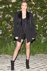 Khloe kardashian is a popular american tv and radio presenter, model and business woman. Pregnant Khloe Kardashian S Coolest Maternity Street Style Instyle