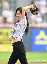 Ha Ji-won's First Pitch: From Trauma to Triumph – A Viral Moment Redefining Korean Baseball's Global Appeal