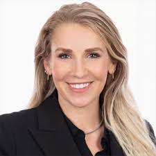 Sherri Holcomb's Instagram, Twitter & Facebook