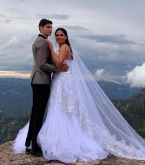 Whilst the miss universe winner holds a degree in. Hqibsh24ni983m