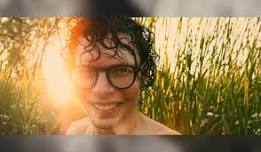 Simon Amstell: I Love it Here