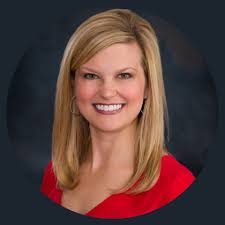 Shelley Roper's Instagram, Twitter & Facebook