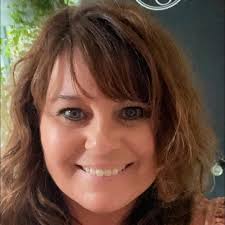 Necessary items for college dorm rooms