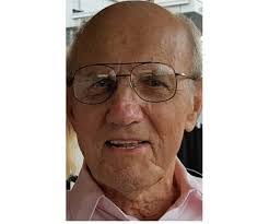 Seth Pollock's Instagram, Twitter & Facebook