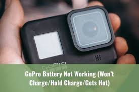 I show you two ways to charge the battery in the gopro hero 7 black. Gopro Battery Not Working Won T Charge Hold Charge Gets Hot Ready To Diy