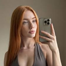 Luna Bennett (@lunabennt) • Threads, Say more