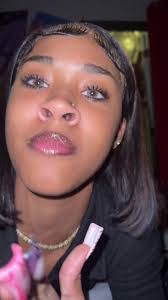 Nicole Freda's Instagram, Twitter & Facebook