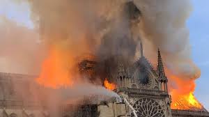 Regardez votre dame de paris maintenant. Incendie De Notre Dame De Paris L Express