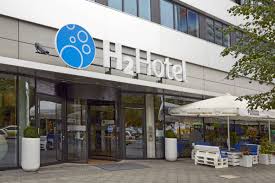 Die von essen bank gmbh werbliche eigenschreibweise. H2 Hotel Berlin Zum Bestpreis Buchen By H Hotels Com