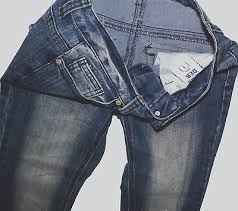 Juniors DEB Jeans wear big bell bottom blue jeans size 1