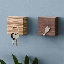 40 Stilvolle Geschenke Fur Die Wohnung Fancy Gifts Geschenk Einzug Schlusselhalter Diy Schlusselaufbewahrung