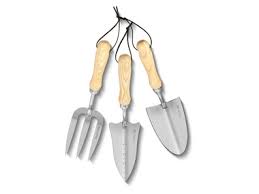 Aldi has a growing range of diy tools essential for any job, from small diy jobs to those that need a little more labour. Gartenwerkzeuge Gartengerate Gunstig Kaufen Lidl De