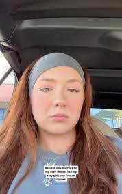 Veronica Carroll's Instagram, Twitter & Facebook