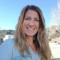 Stephanie Pope's Instagram, Twitter & Facebook