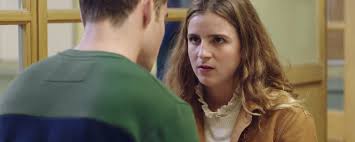 Lundi 25 novembre dans demain nous appartient. Demain Nous Appartient Ce Qui Vous Attend Dans L Episode 342 Du Lundi 26 Novembre 2018 Spoilers News Series A La Tv Allocine