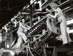Wwii Female Mechanics Woman Mechanic War War Photography