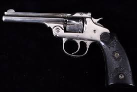 I have an iver johnson arms & cycle works 32 cal 5 shot double post top break hammerless revolver with serial number u48 and dates of june 1986 and another i. Iver Johnson Arms Cycle Works 32 Revolver