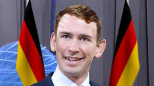 Wir haben uns mit dem mann hinter der seite, fritz jergitsch, über seinen erfolg und die. Merkel Ruckzug Unbekannte Nachwuchshoffnung Horst Kurz Will Cdu Ubernehmen