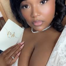 Veronica Robbins added a new photo.