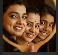 Two beautiful women ❤️❤️